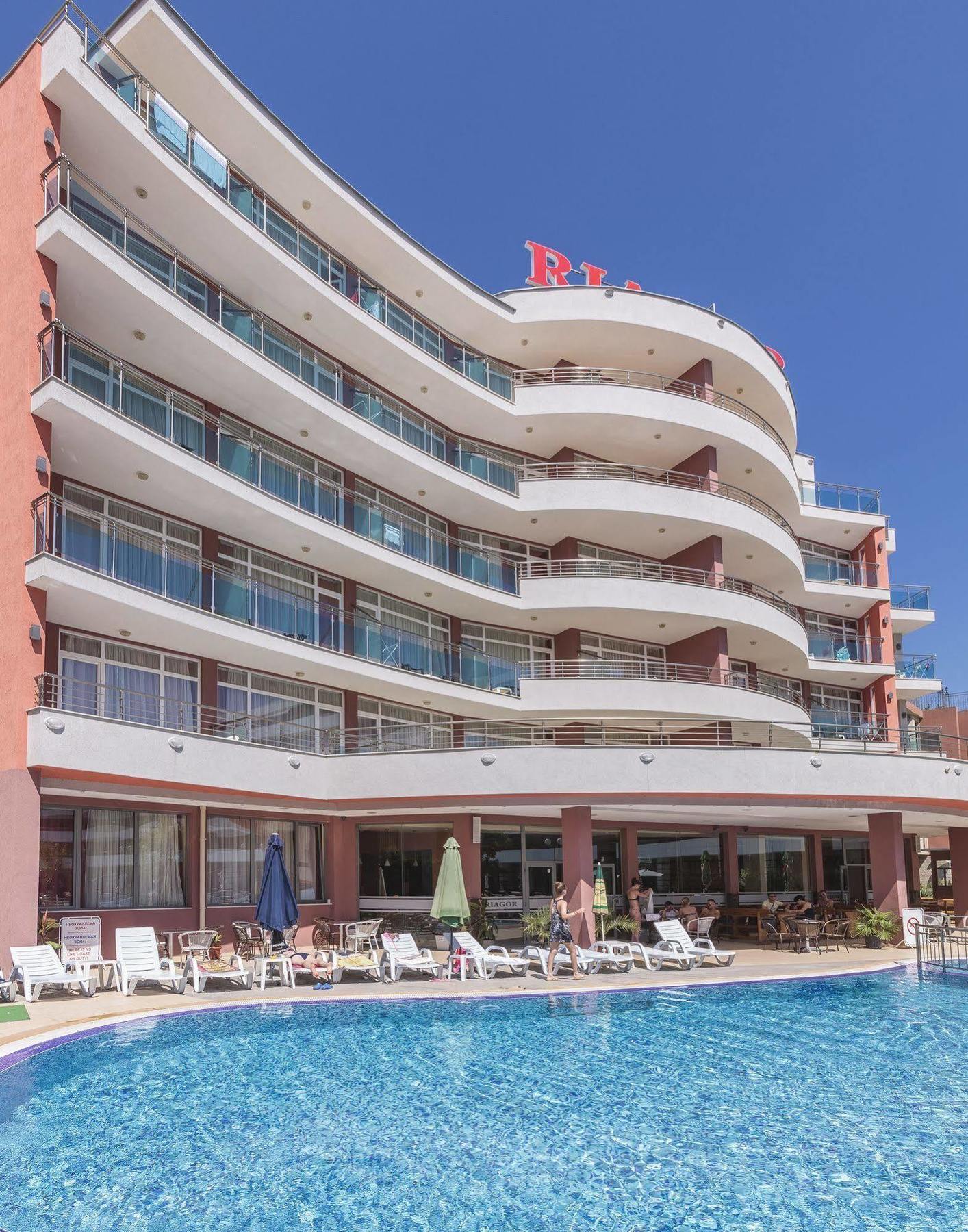Hotel Riagor Slăntjev Brjag Exteriör bild